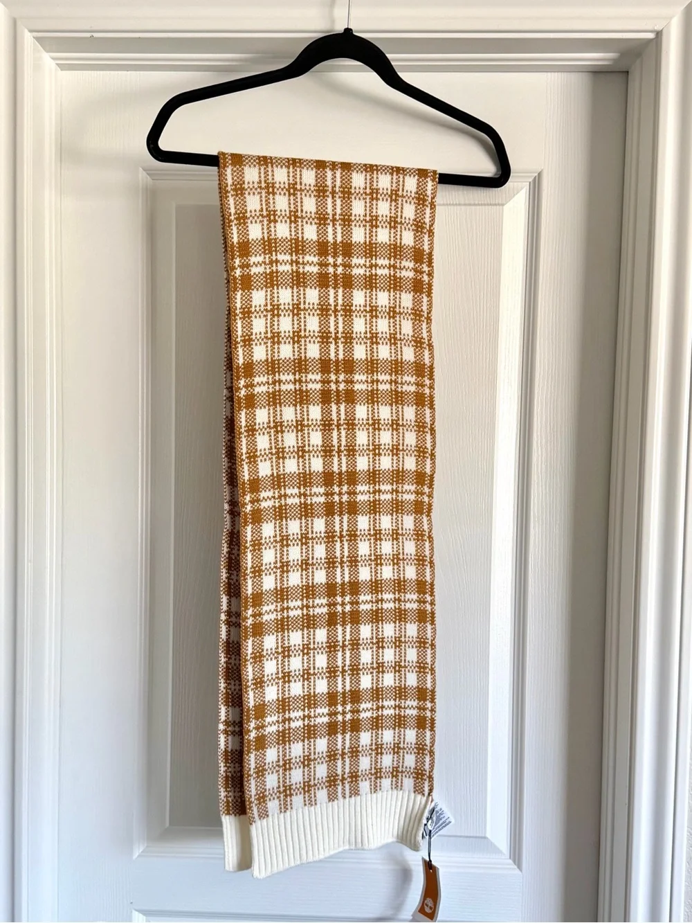 NWT Timberland Cozy Plaid Scarf in Wheat